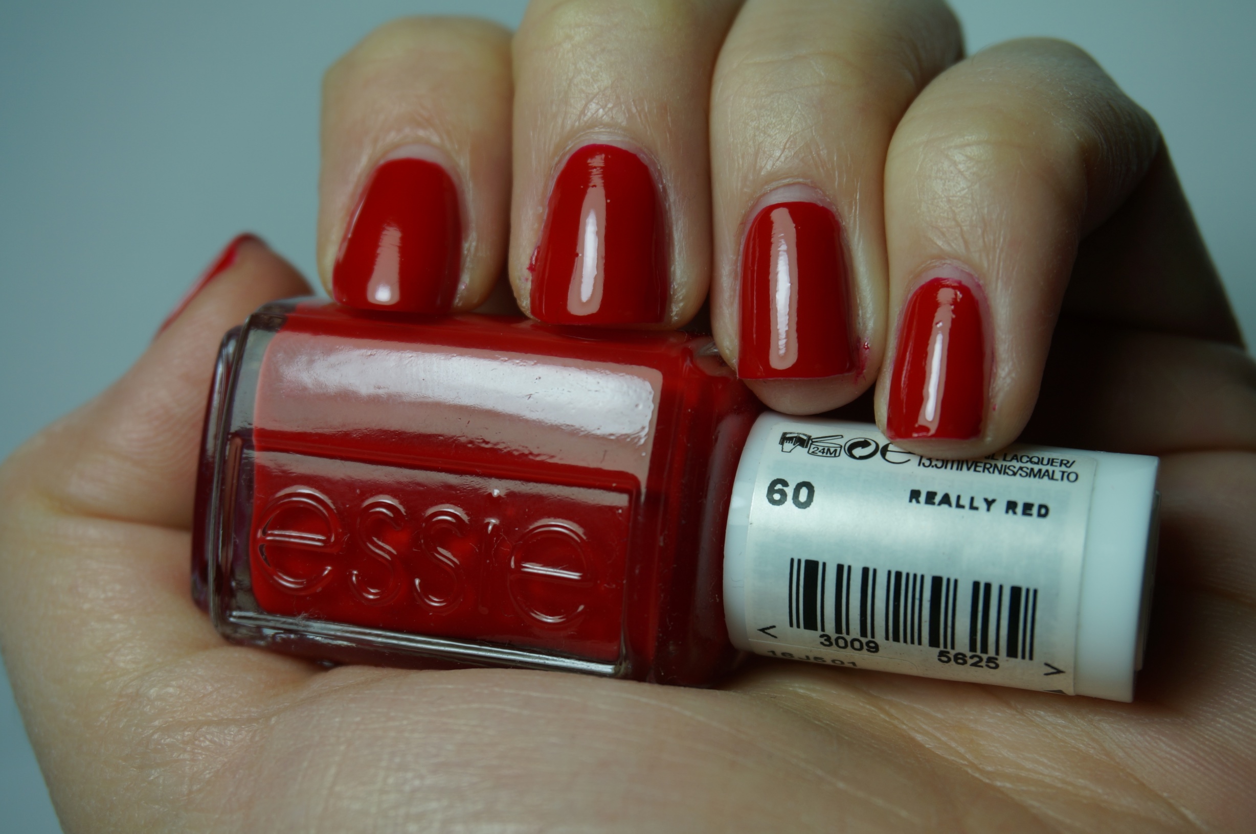 Essie really red