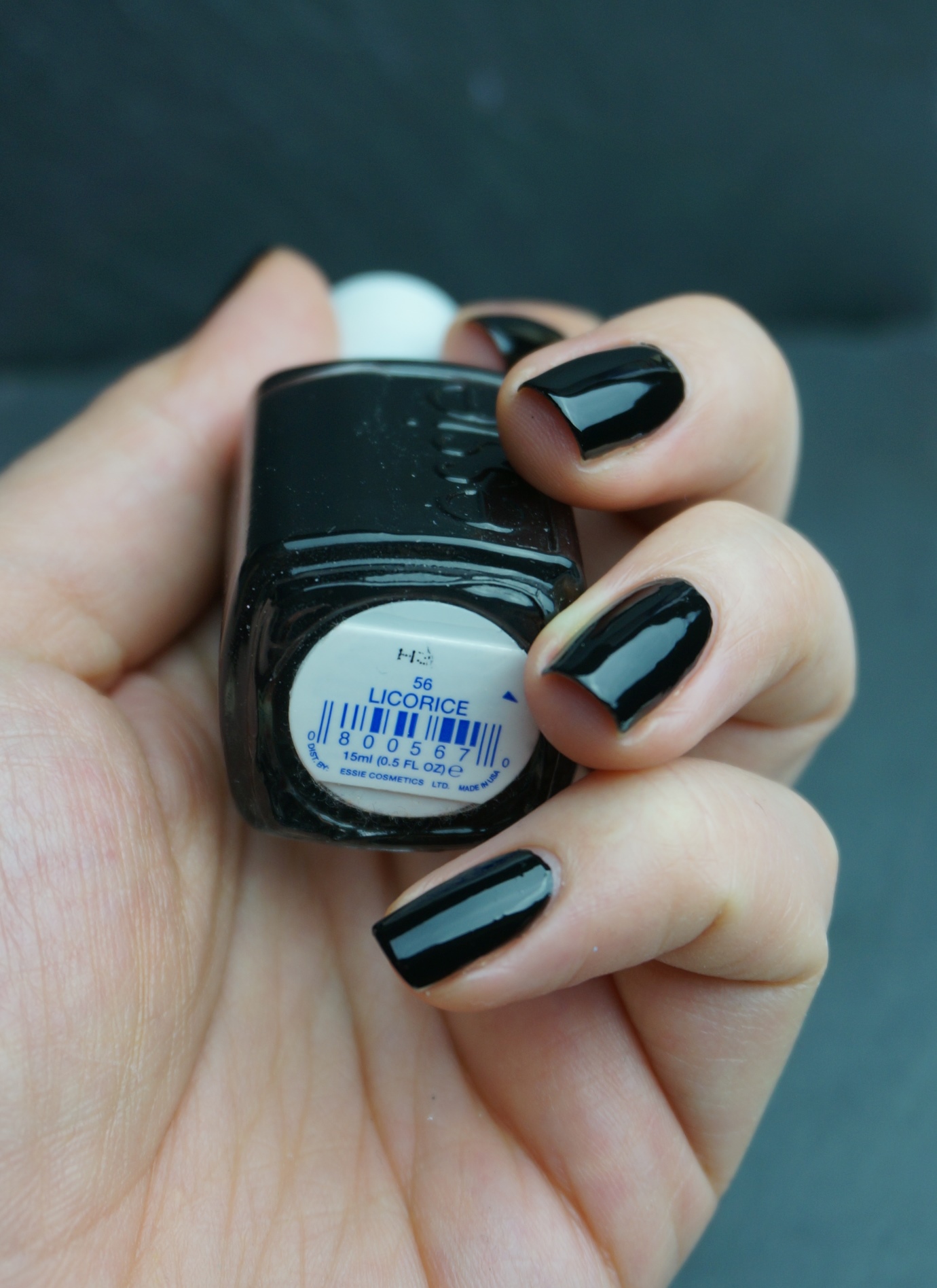 Essie licorice