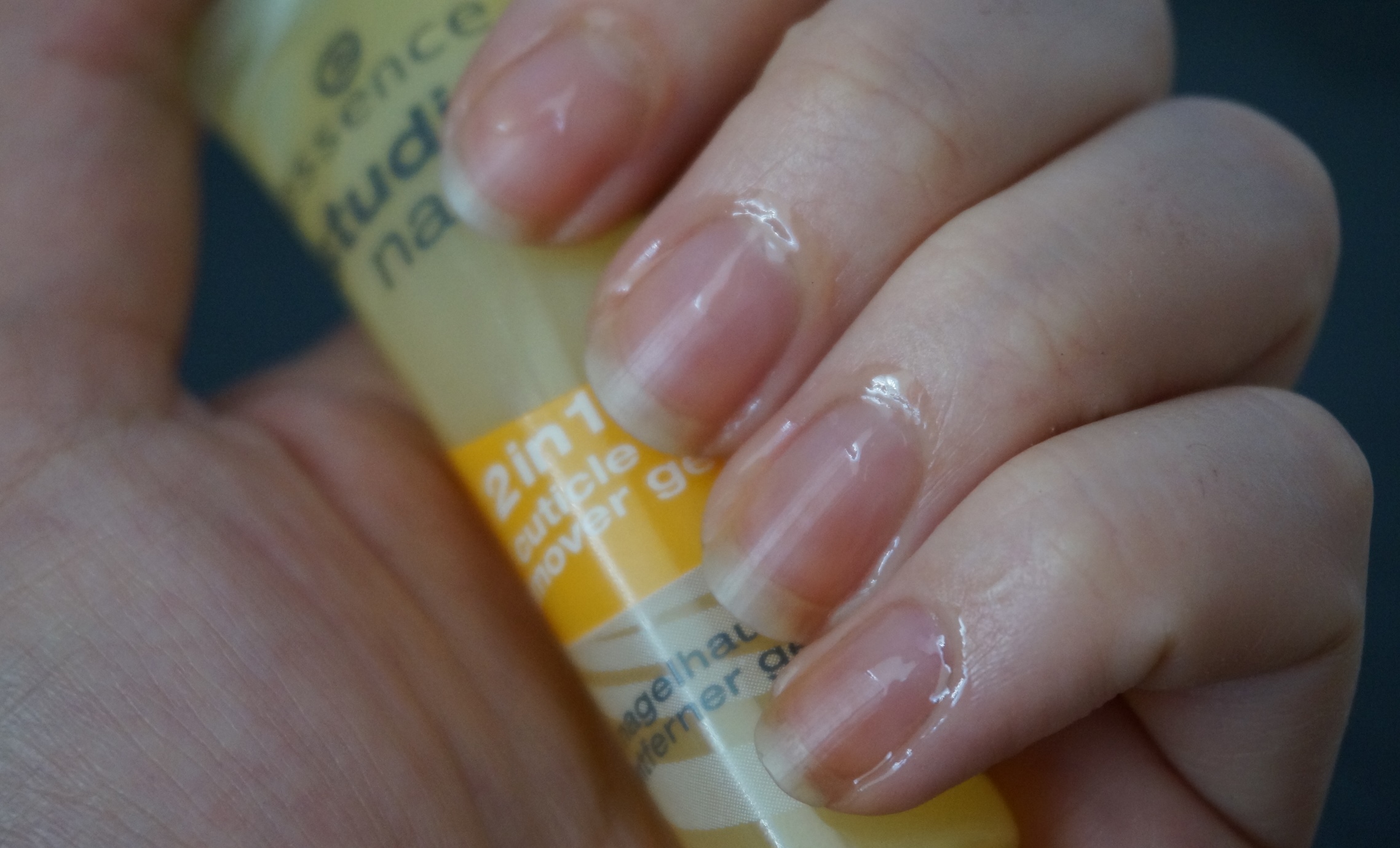 Nagelpflege essence